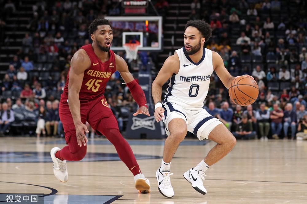 搜索引擎上 搜索引擎上