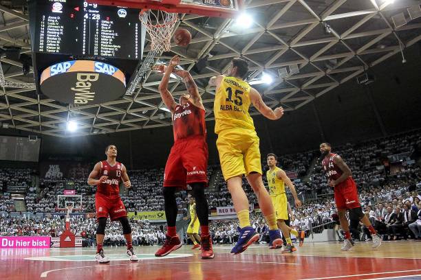 万欧租借 万欧租借